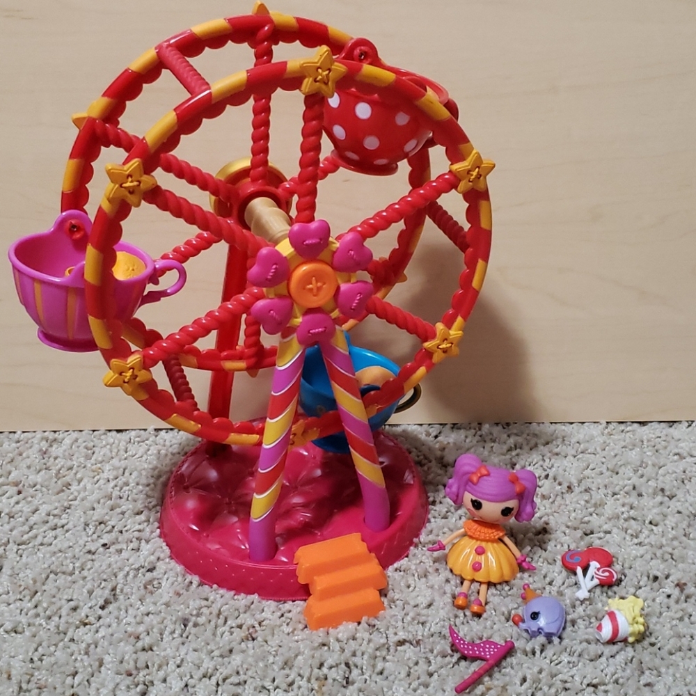 RARE Mini Lalaloopsy Peanuts Big Top Spinning Ferris Wheel